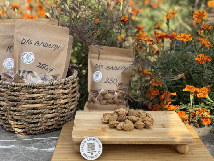 DİŞ%20BADEM%20(250GR)
